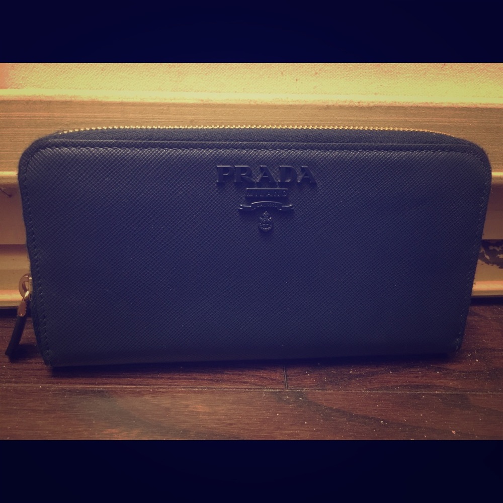 Prada bluette wallet - Saffiano - All round exposed zipper - Gold